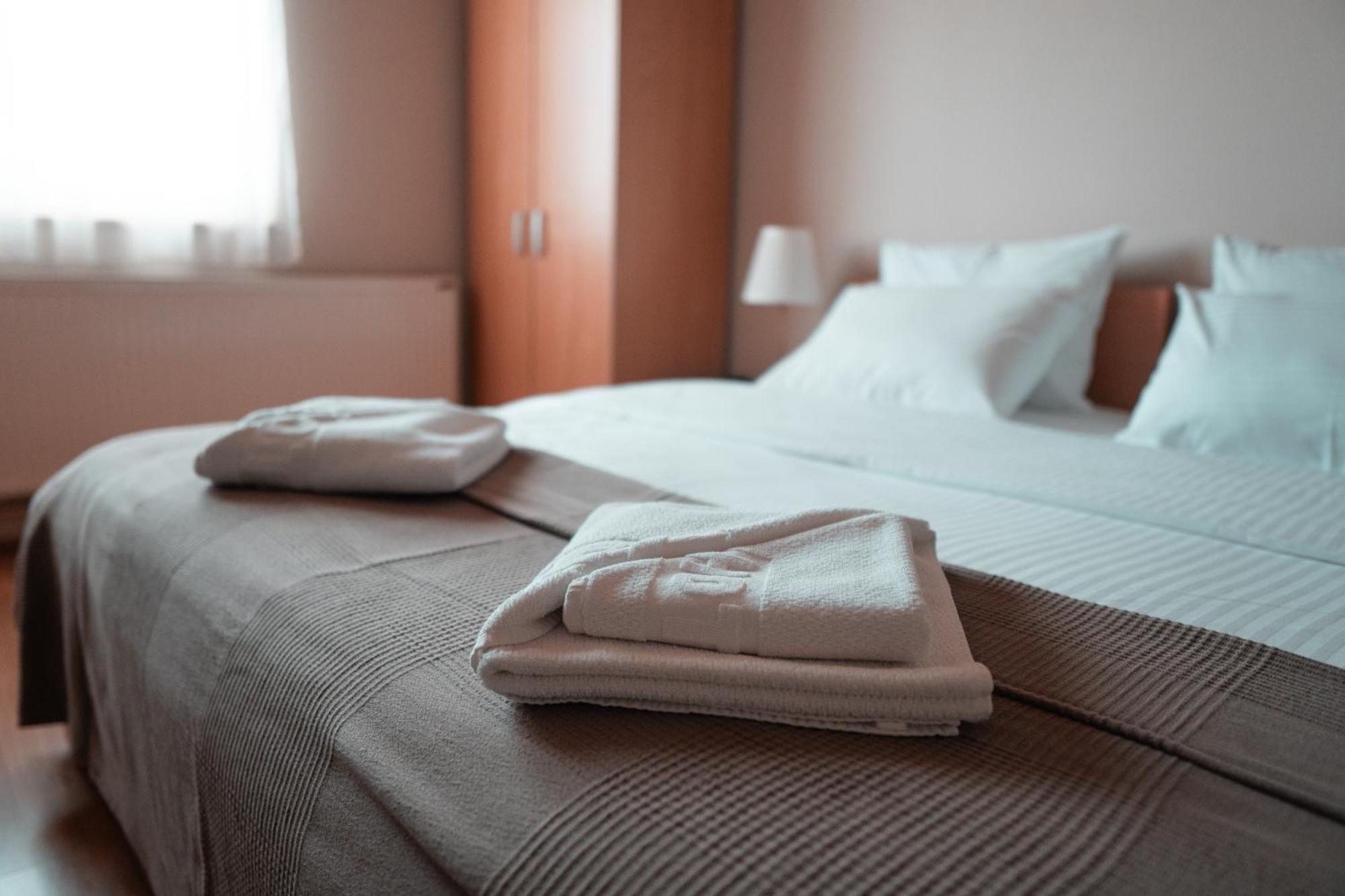 Hotel Topcider Белград Екстериор снимка